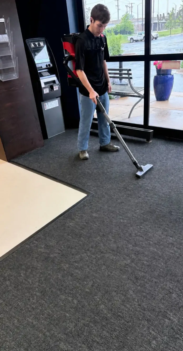 Commercial Office Cleaning in Deerfield IL